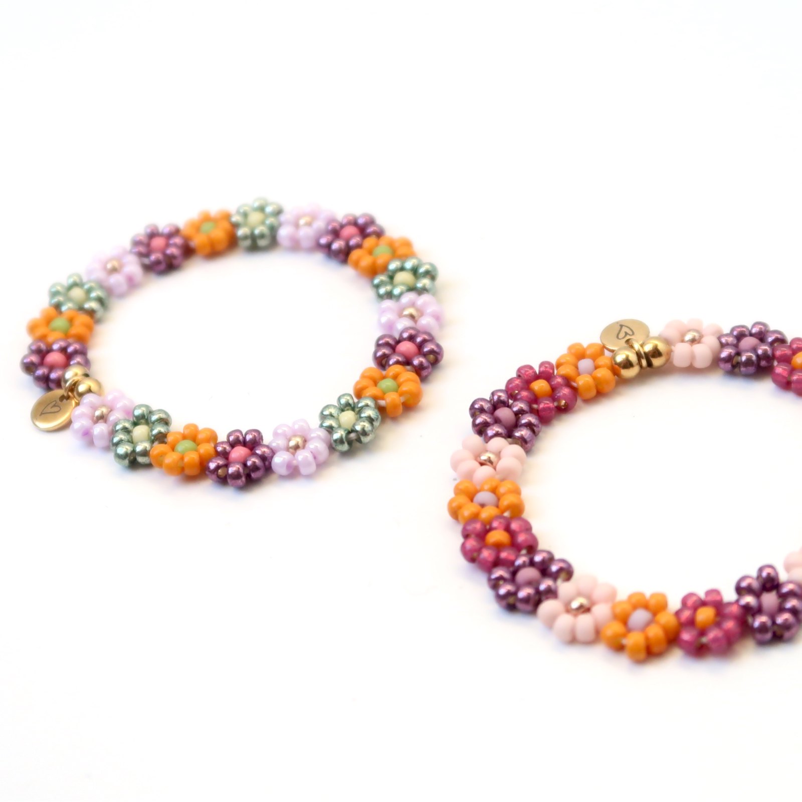 LOVEissue bracelet daisy | Elastic 4 colors fuchsia T2