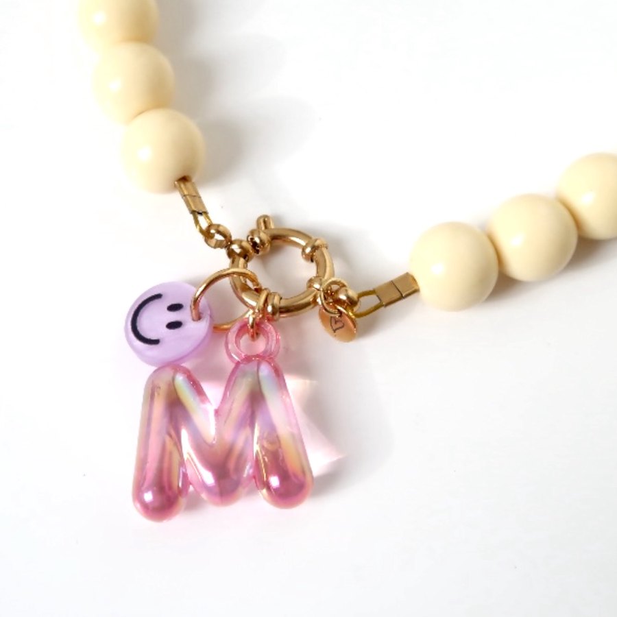 Charm | Initials resin transparate pink