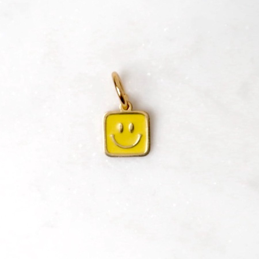 Charm | Square yellow smiley