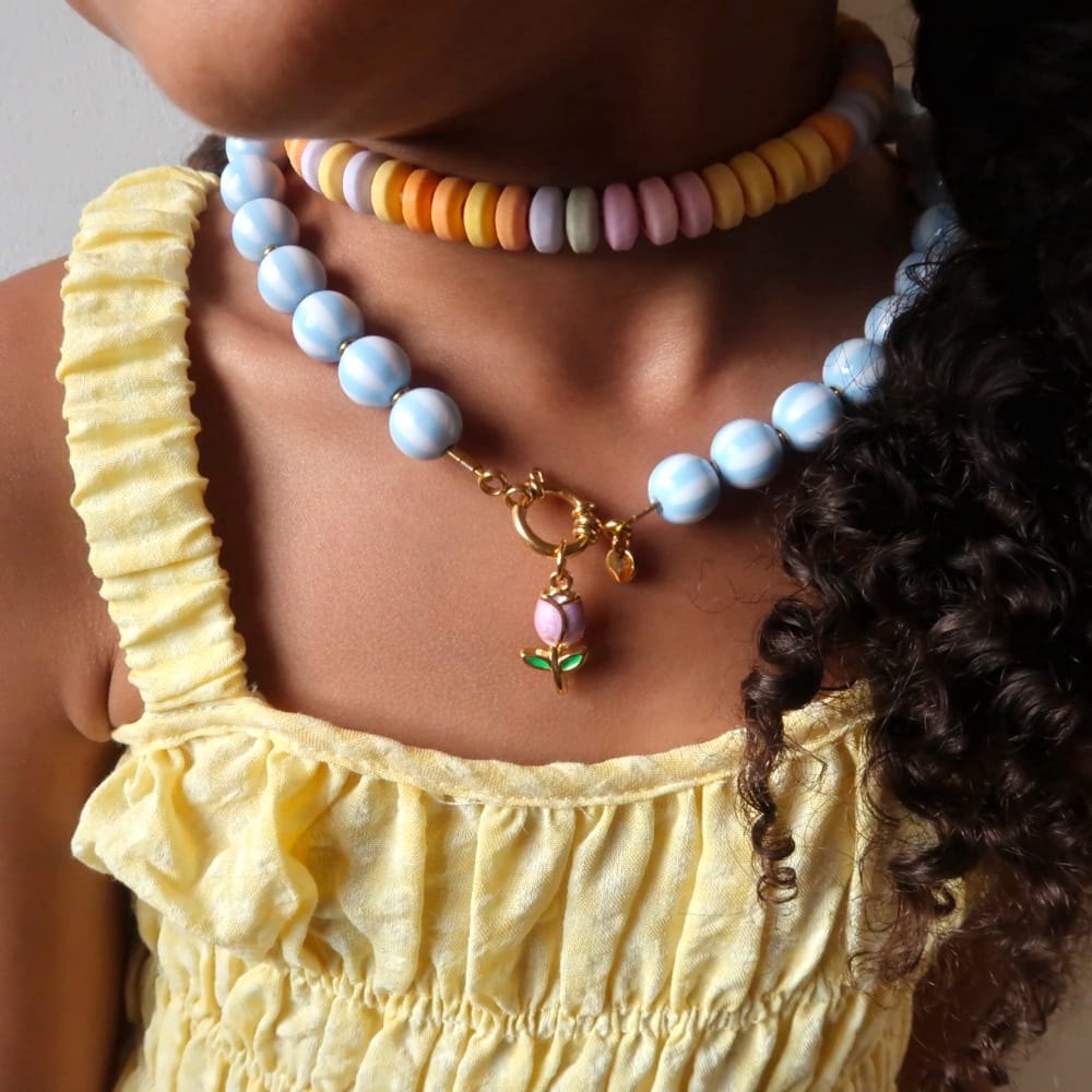 Necklace | Bold beads babyblue stripe