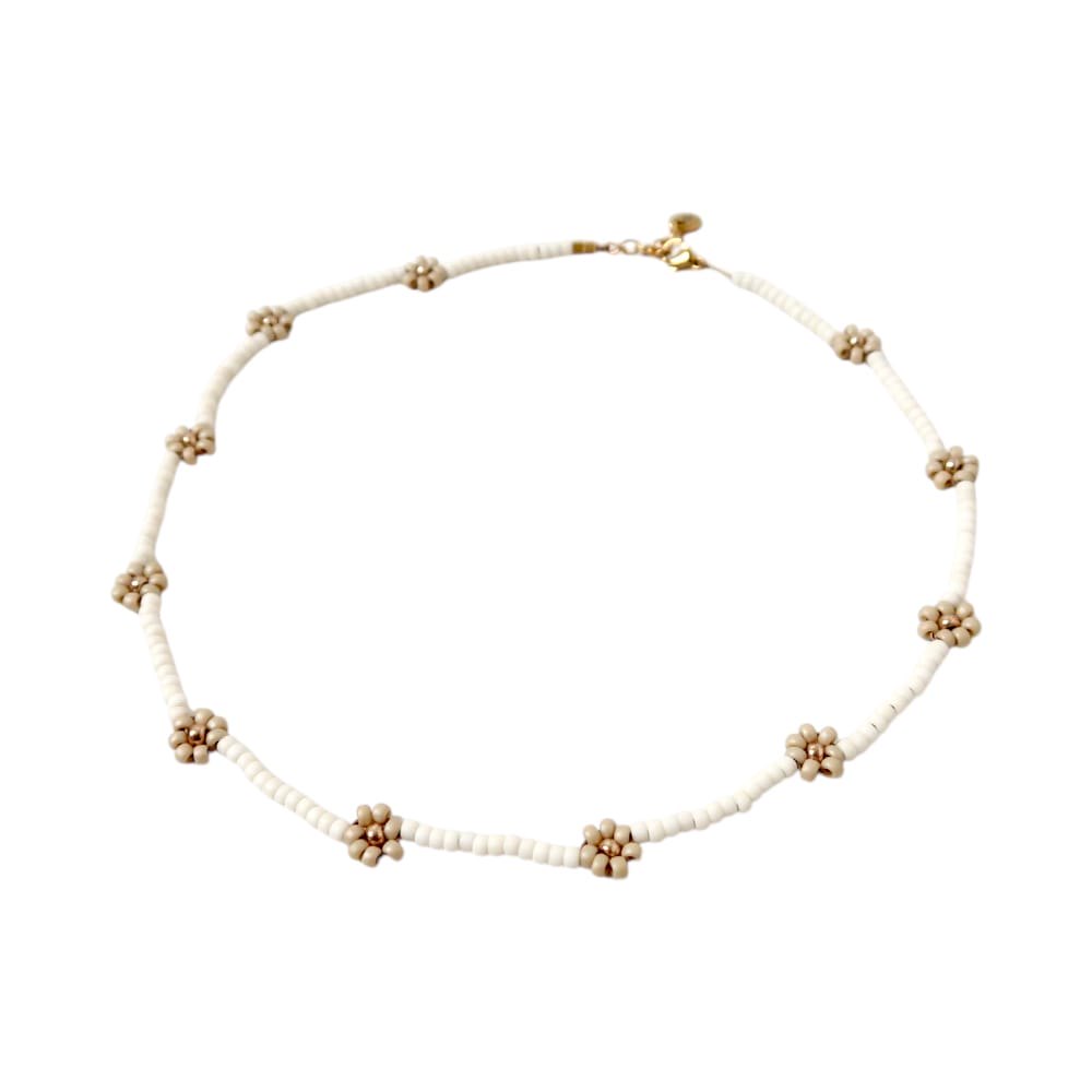 Necklace | Daisy ivory/beige