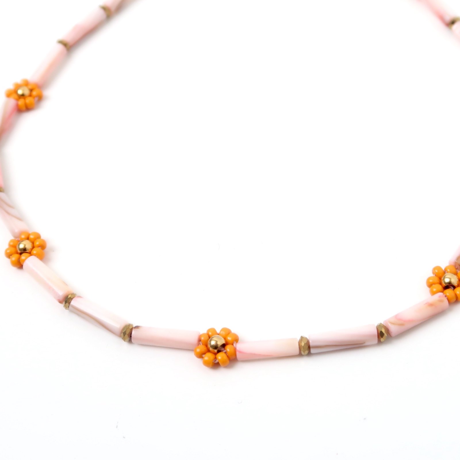 Necklace |  Daisy orange, shell pink