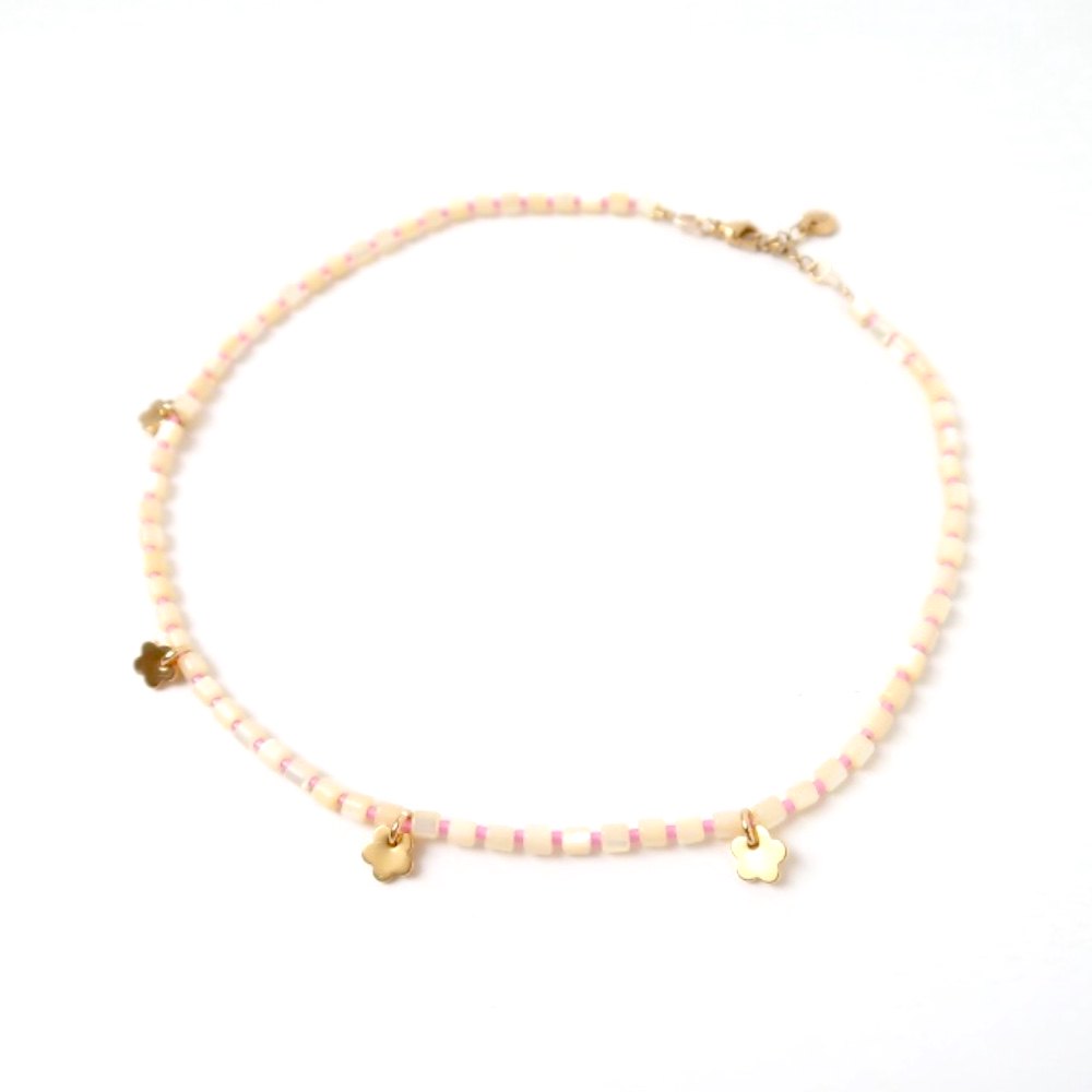Necklace | Necklace shell soft yellow pink