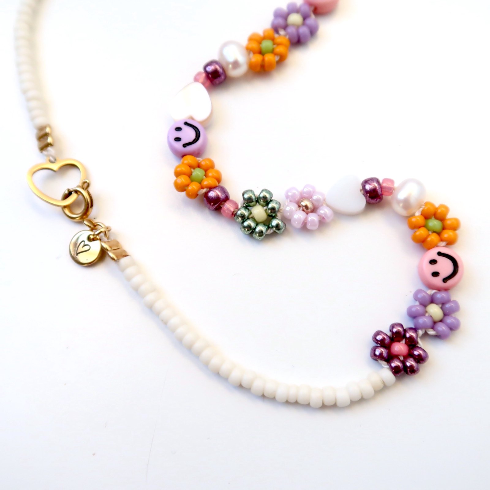 Necklace | Shortie daisy smiley
