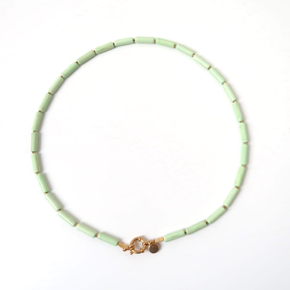 Necklace | Tube soft green