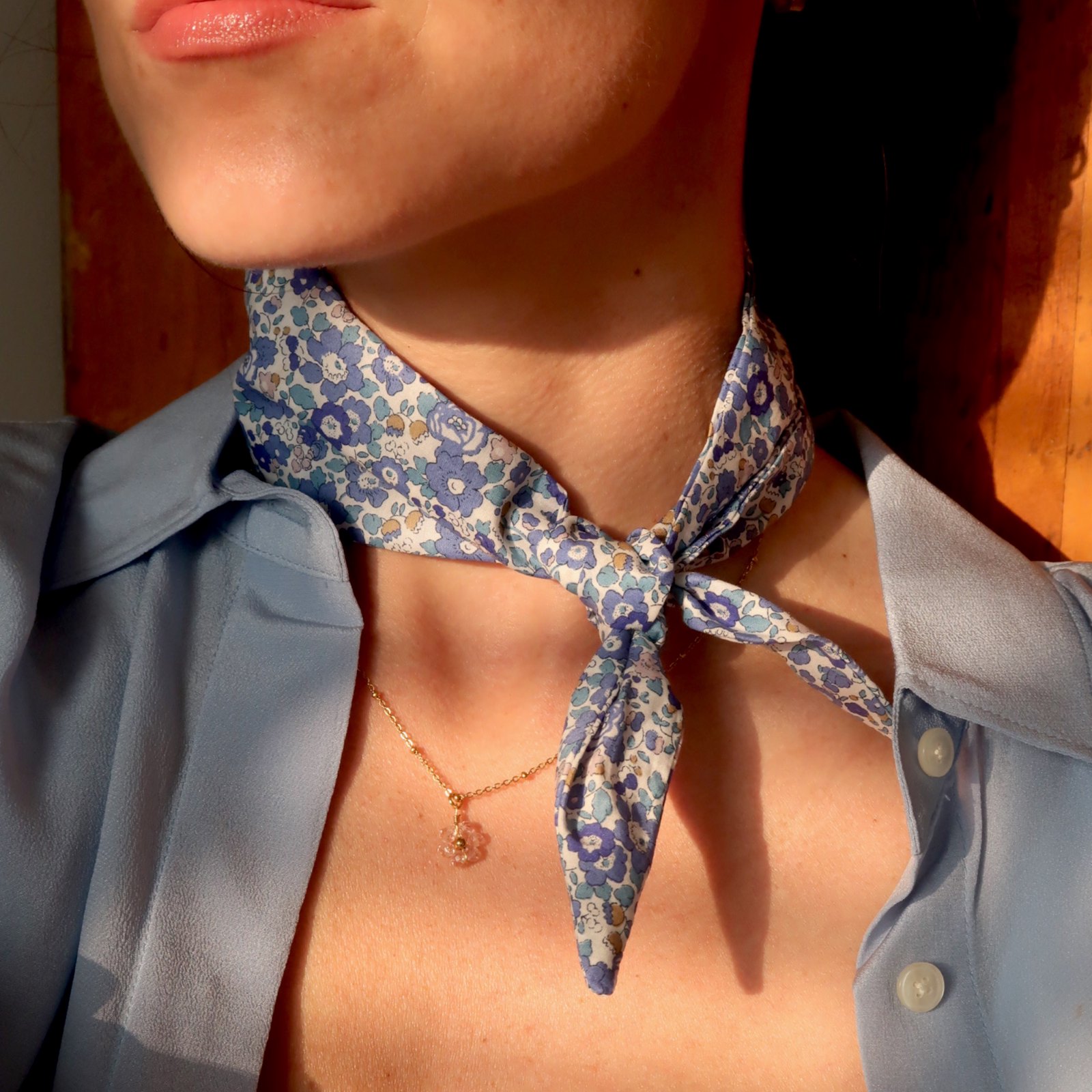 Twilly scarf | Blue bouquet
