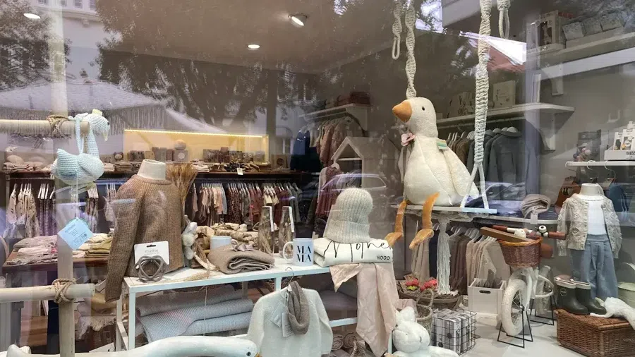 Gans Glückselig